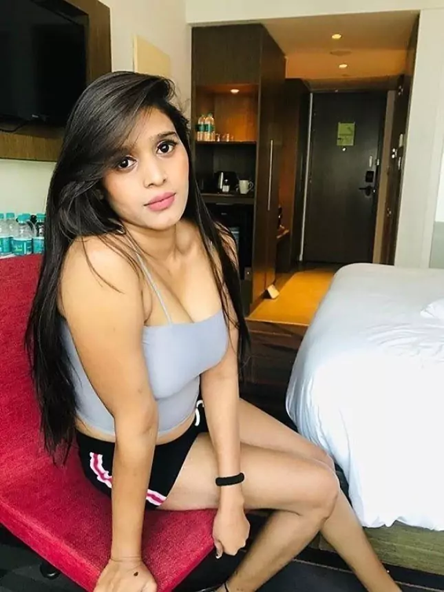 कॉल गर्ल्स सर्विस  वैजापुर